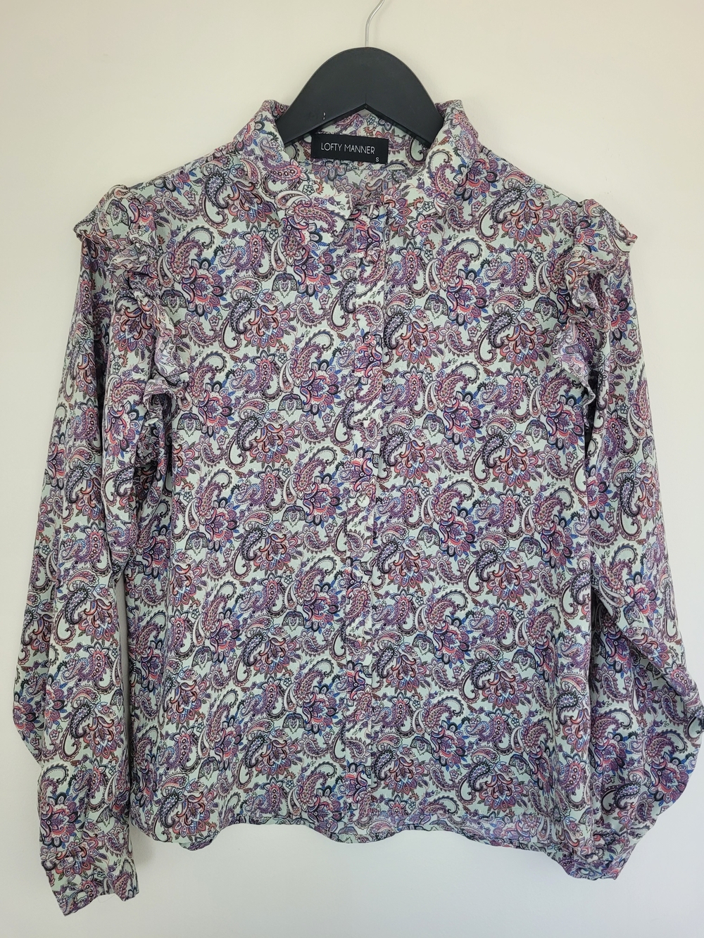 Lofty Manner Paisley Ruffle Shoulder Button-Up Blouse Size Small